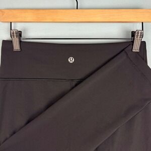 Lululemon Women's Size 6 Black Crop 20" Yoga Pants Leggings Workout Pilates Logo